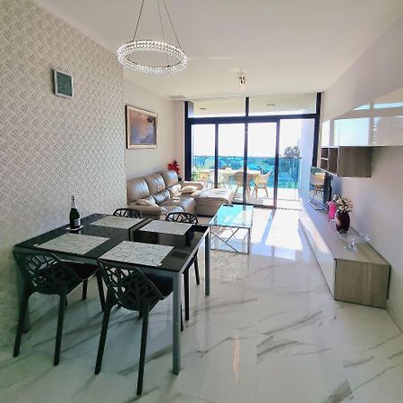 Sunset Drive Apartments Бенидорм Екстериор снимка