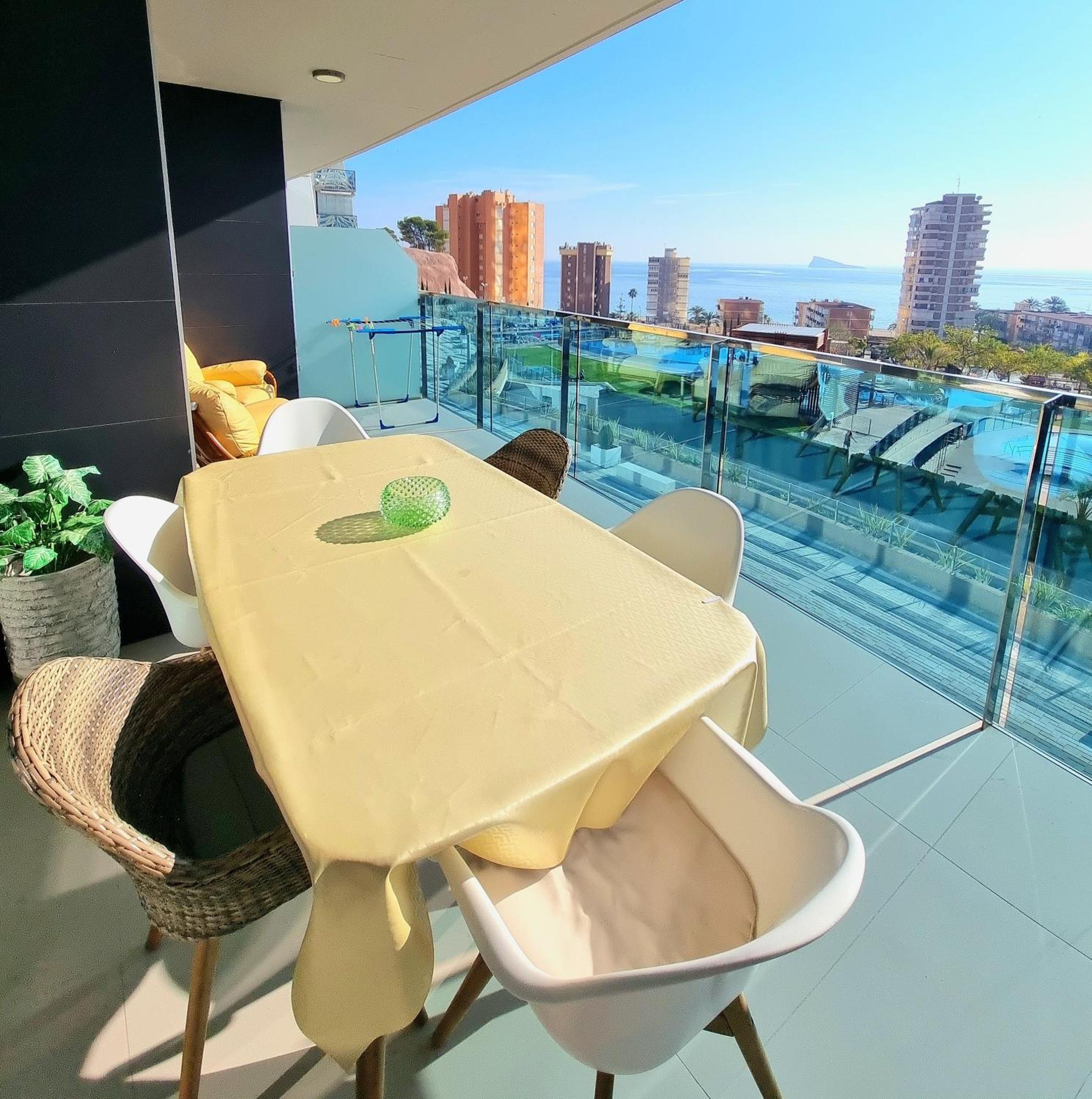 Sunset Drive Apartments Бенидорм Екстериор снимка