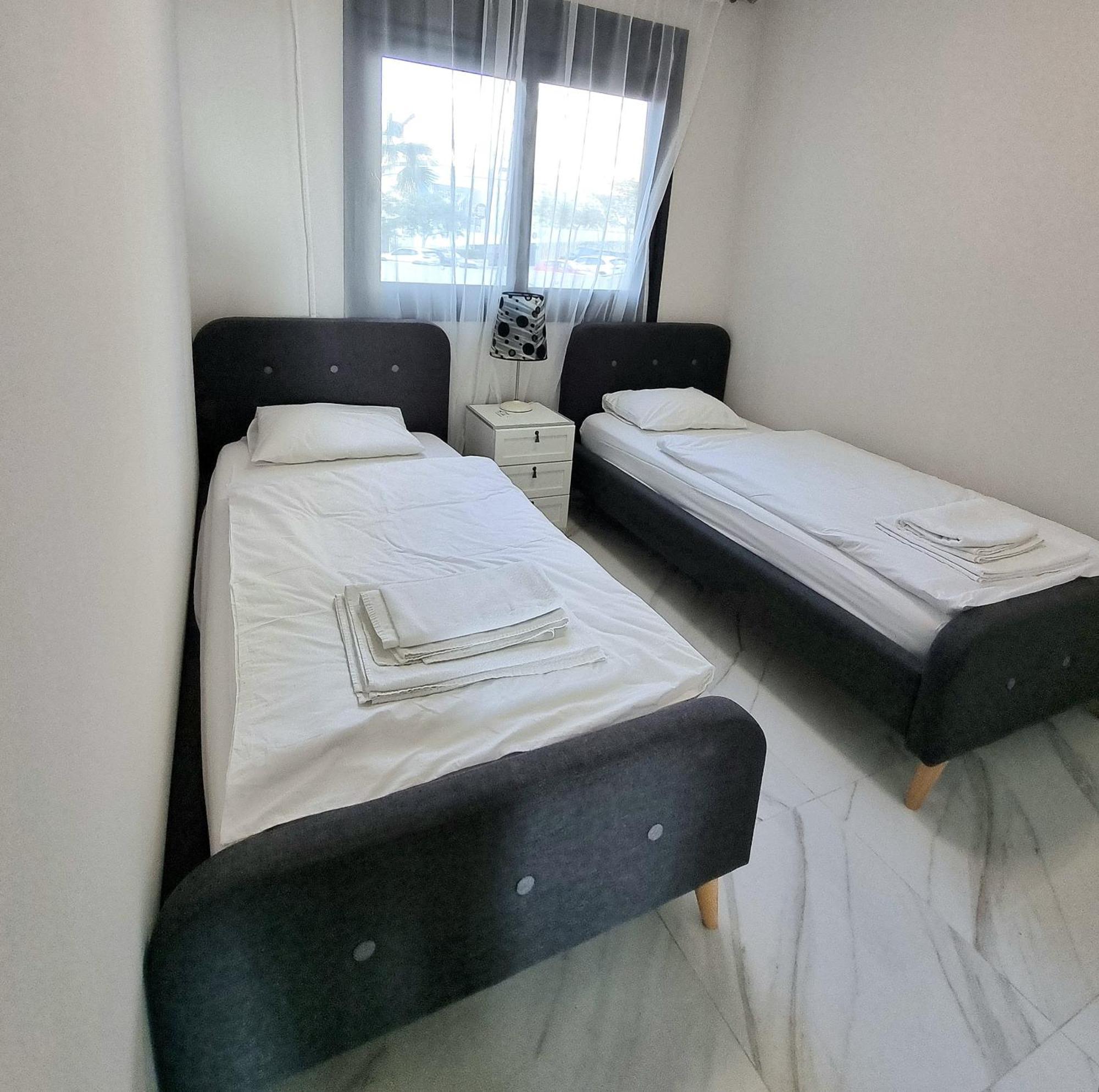 Sunset Drive Apartments Бенидорм Екстериор снимка