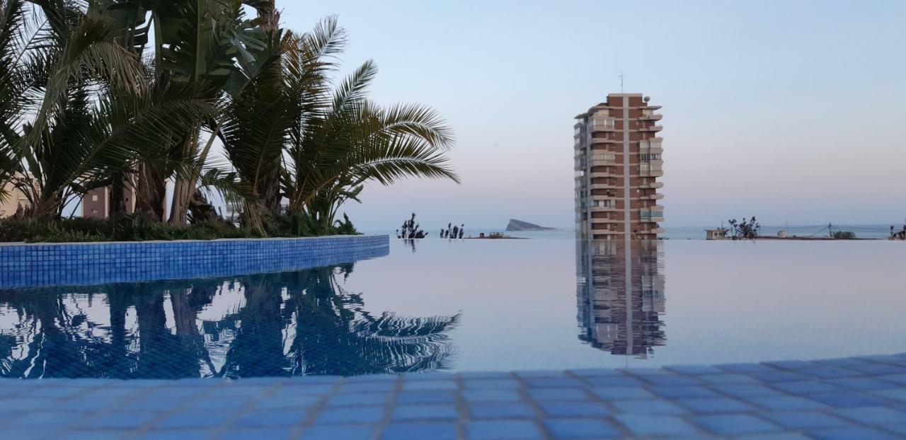 Sunset Drive Apartments Бенидорм Екстериор снимка